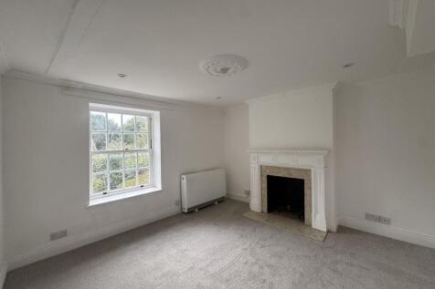 Old Sarum House, 59 Salisbury Street, Shaftesbury, Dorset, SP7 photo 4