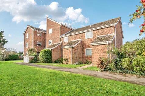 Chichester, PO19 - property photo
