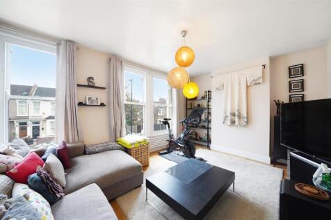 97 Davenport Road - JxitnzPeWTRUBSH601Rm.jpg