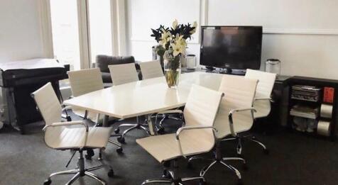 Grosvenor House, Cobham