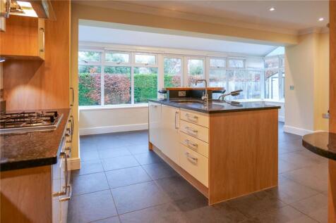Wargrave Road, Twyford, Berkshire, RG10 photo 4