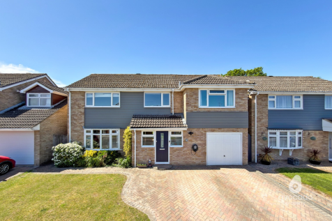 Wokingham, RG40 - property photo