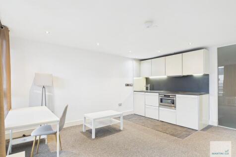 CAM03394G0-PR0453...