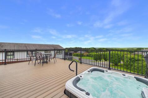 Decking &amp; Hot tub