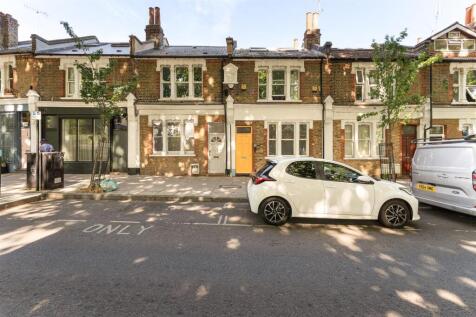 Shacklewell Lane, E8