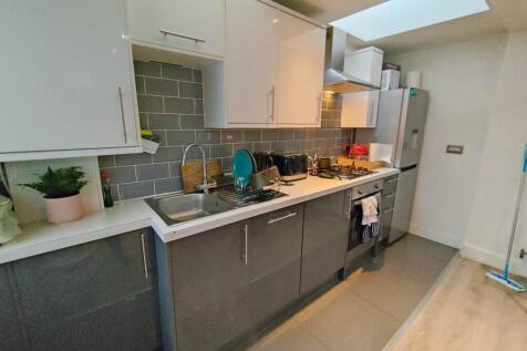 Kitchen (1)