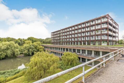 Bristol, BS13 - property photo