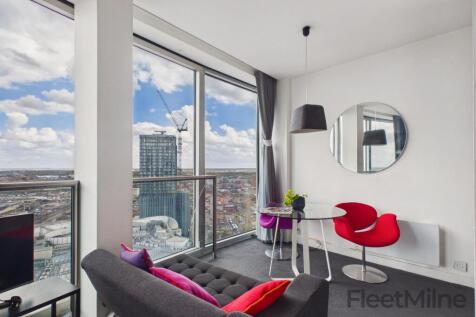 Living/ Sleeping Area