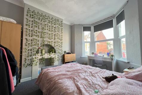 Tewkesbury Street, Cathays photo 4