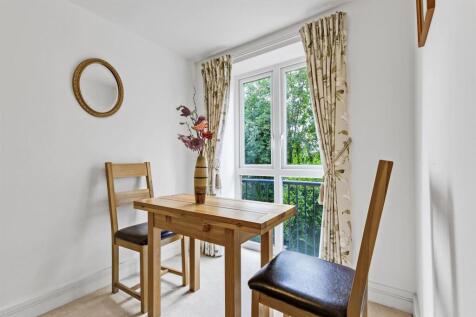 09-8418CH_22CRAYSHAWCOURT_RG48EQ_MCS83865_-40-medi