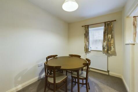 Flat 2 Dining Room