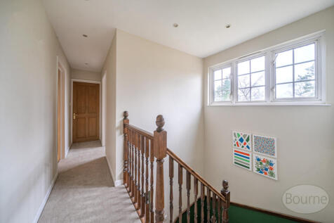 c27907cf-fd80-43d...