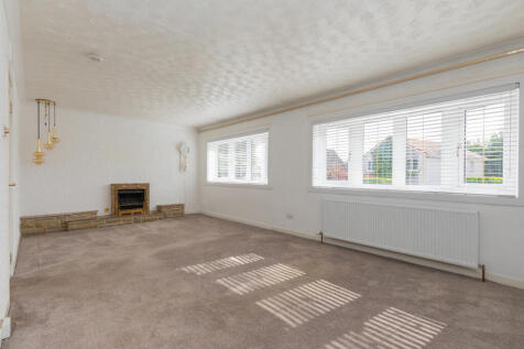 6 acacia drive pa2 9ls L-1