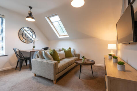 Hope Court Flat 5 living room 1