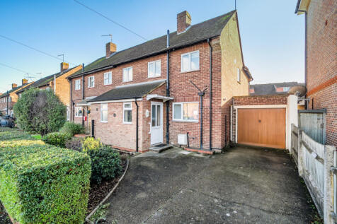 Cobham, KT11 - property photo