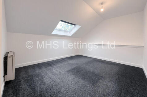 Flat 6, Olivias Court, 67 Smith Lane, Bradford, BD9 6DD photo 4