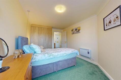 Henbury Court Bedroom