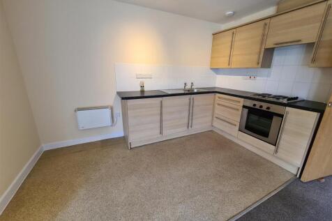 Barclay Court 7 - Kitchen.jpg