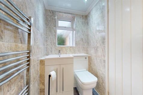 Ash Grove, Ground Floor Shower Room