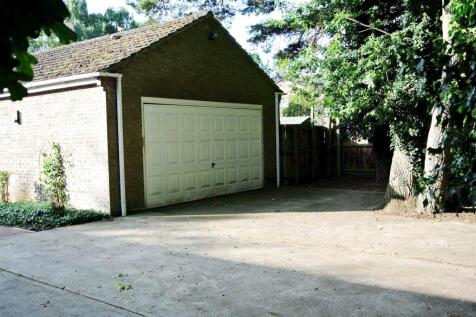 garage.jpg
