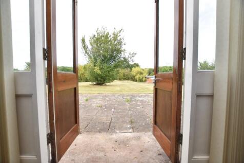 3 Talwrn Court, Pickhill, Nr Cross Lanes, LL13 QUL photo 4