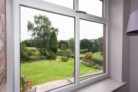 GARDEN VIEWS FROM LOUNGE