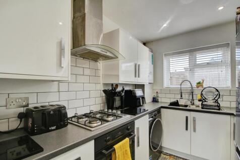 Murford Avenue, Bristol, BS13 photo 3
