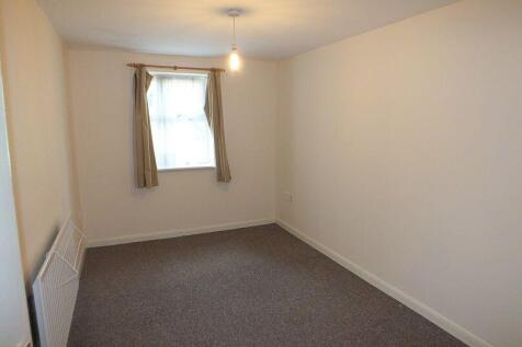 Flat 11, 31 Valley Road photo 5