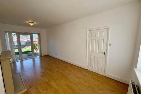 ASH GROVE, PRESCOT. photo 3