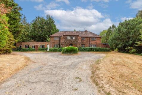 Ladds House, Old Otford Road, Sevenoaks, Kent, TN14 5EZ
