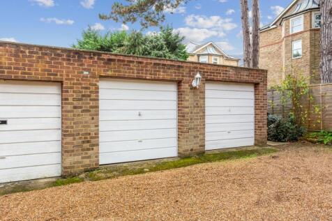 Garage Block