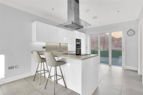 Kitchen Dining Area