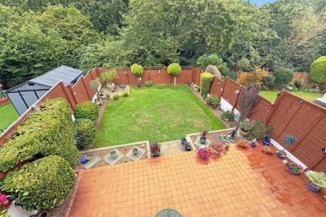 Canterbury Drive 16 - Garden View.jpg