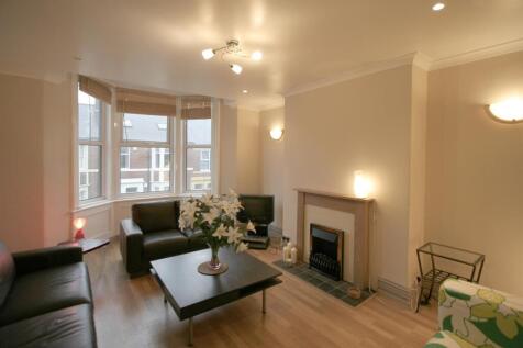 Helmsley Road, Sandyford, Newcastle Upon Tyne photo 2