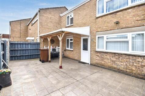 Corby, NN17 - property photo