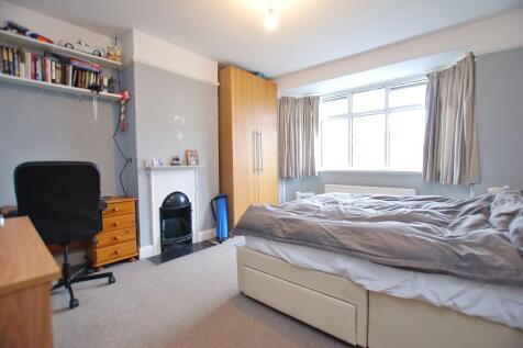 Aldershot Road, Guildford, Surrey, GU2 photo 4