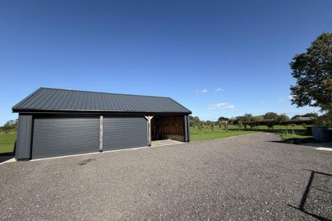 Skylark Barn, Watton Road, Hingham, Norfolk photo 3
