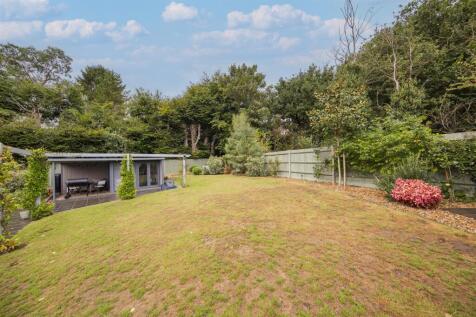 Rear Garden &amp; Lodge