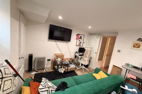 Coldharbour Lane, London photo 4