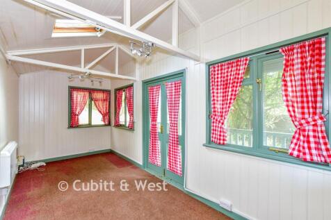 Workshop/Outbuildings