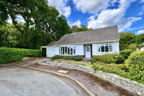 Ferndown, BH22 - property photo