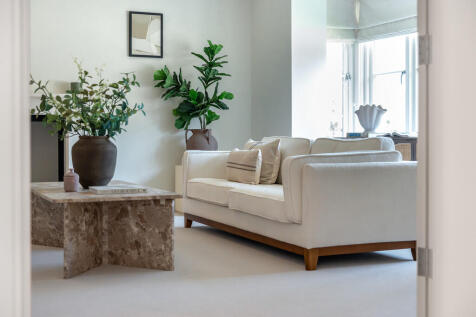 Barnfield Shaw-Re...