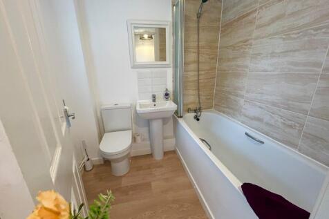Faulkners Way Felixstowe  photo 5