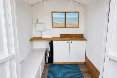 Beach Hut 63