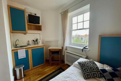 Studio to rent