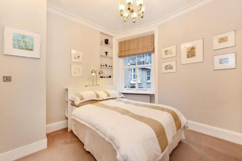 19 Cumberland Mansions (1).JPG