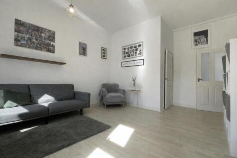 (AI Virtual Property Staging) Reception