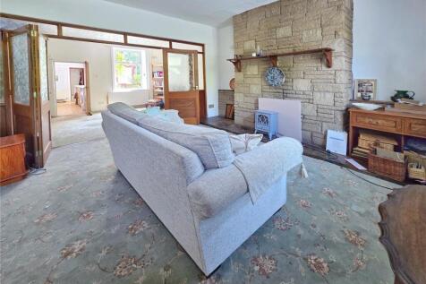 Lounge Dining Room