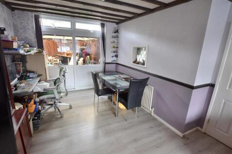 highgate road (6).JPG