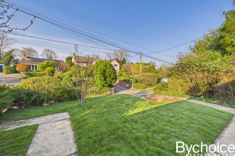 CAM05454G0-PR0140-STILL001